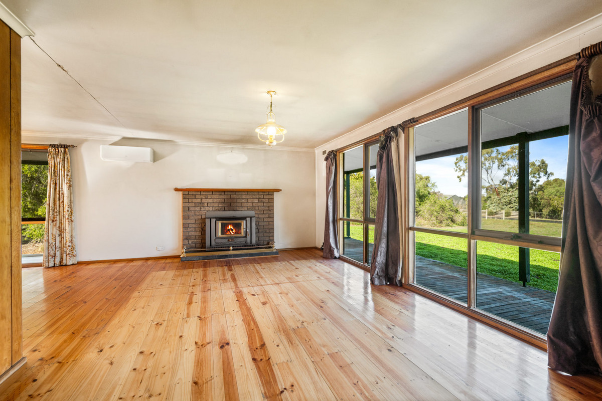 74 Common Road, Inverleigh VIC 3321, Inverleigh - Thumbnail 4