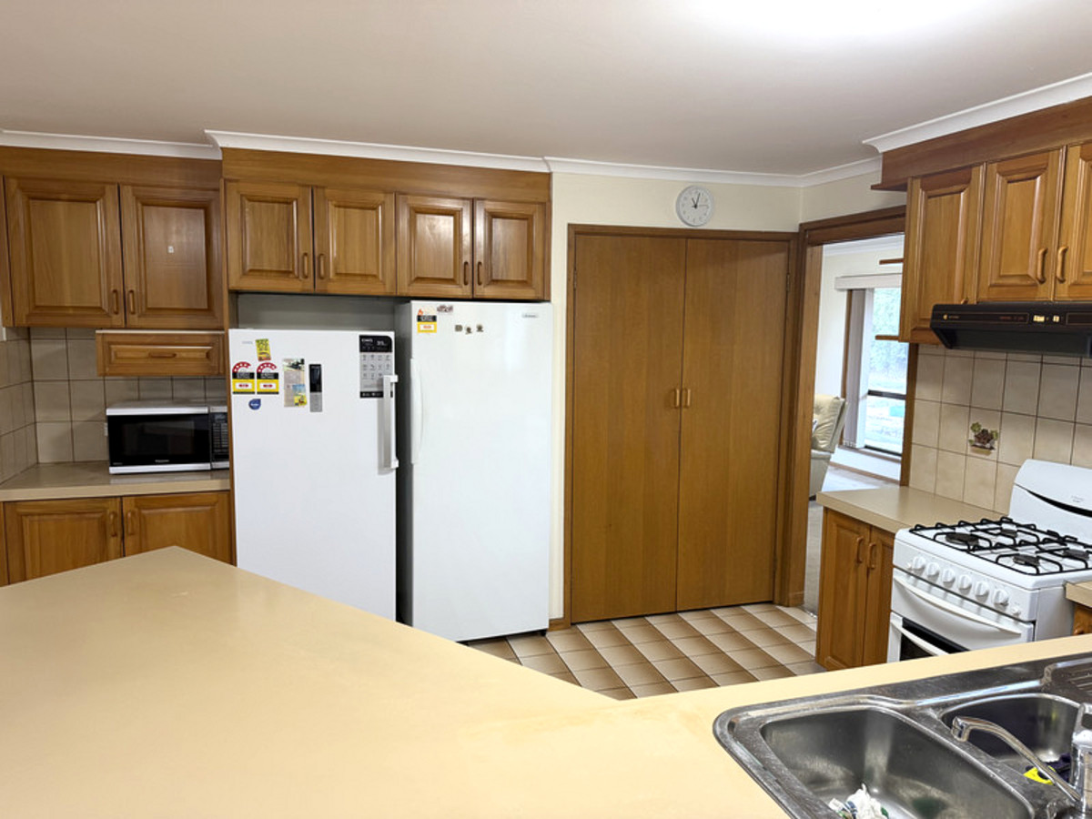 32 Andrews Court, Bannockburn VIC 3331, Bannockburn - Thumbnail 3