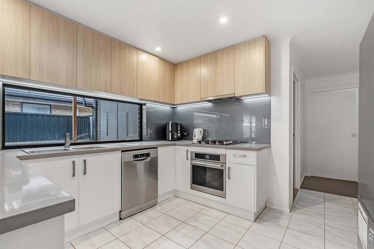 75 The Parkway, PAKENHAM VIC 3810, Pakenham - Thumbnail 6