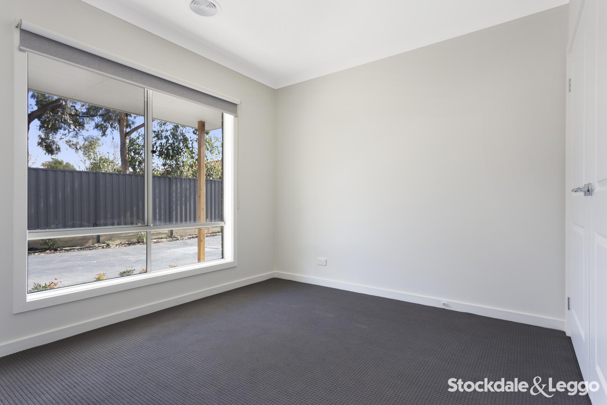 2/19 Regan Drive, Romsey VIC, Romsey - Thumbnail 6