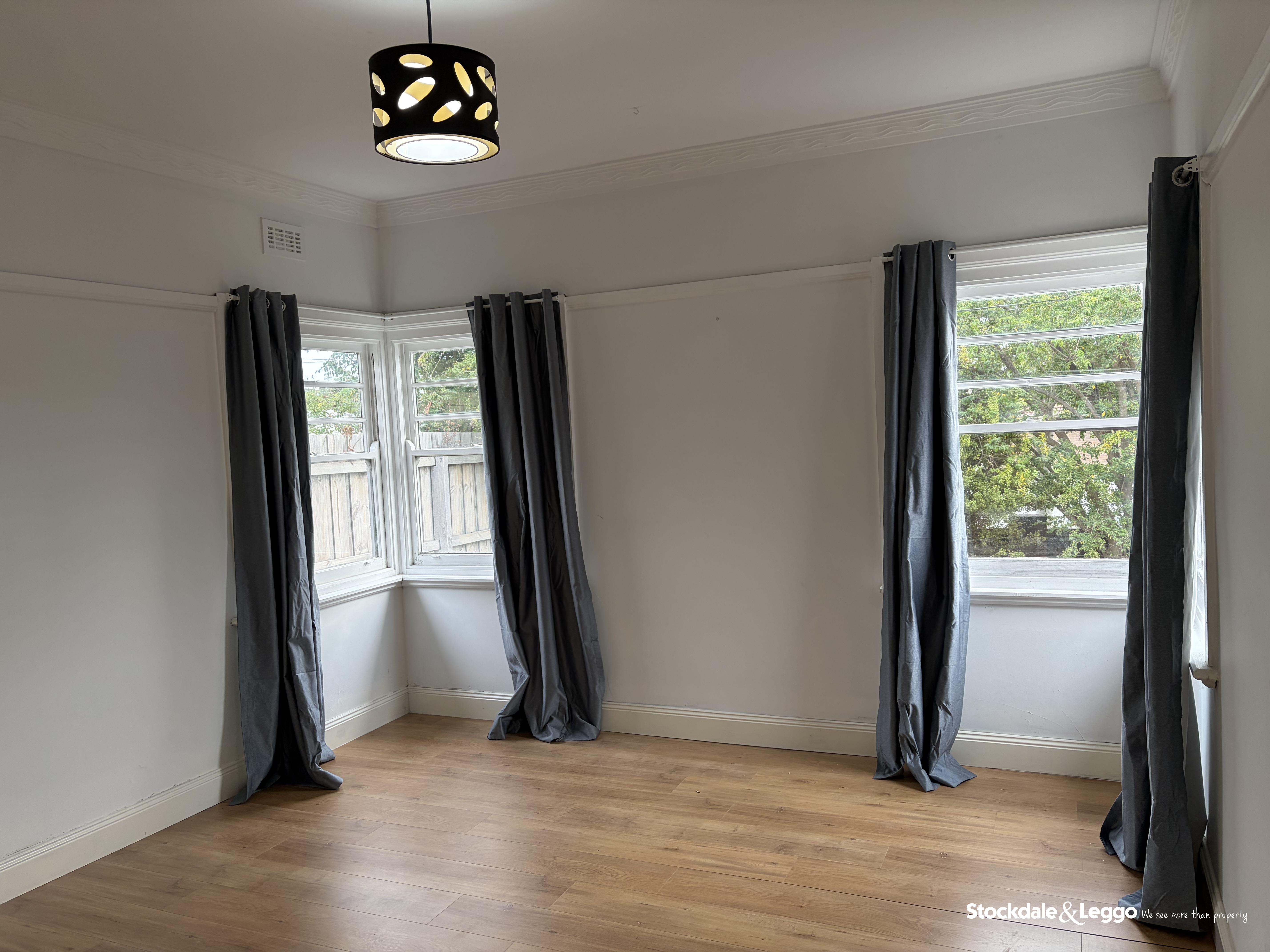 5 Hamilton Place, Mount Waverley, VIC, 3149, Dandenong - Thumbnail 7