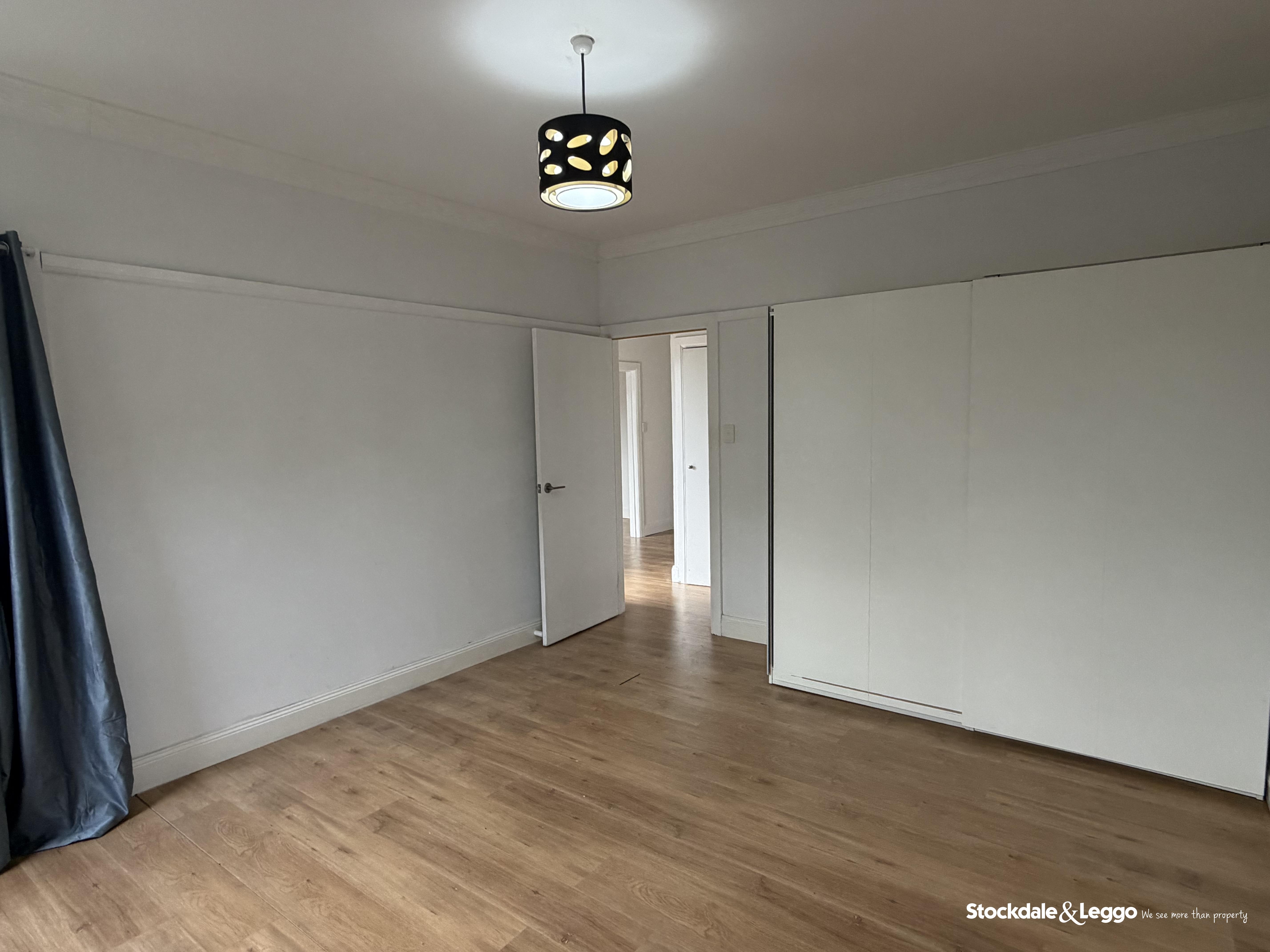 5 Hamilton Place, Mount Waverley, VIC, 3149, Dandenong - Thumbnail 8