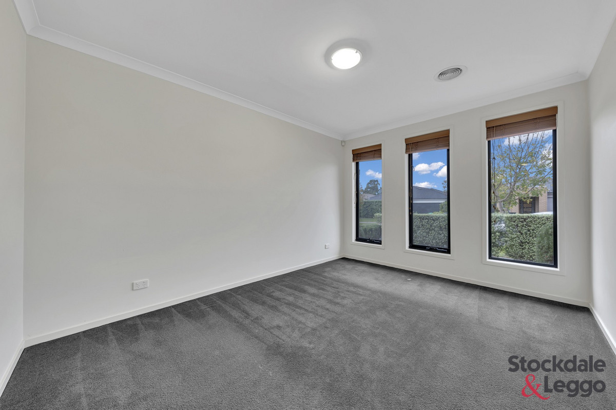 7 Holding Way, Doreen VIC 3754, Doreen - Thumbnail 2