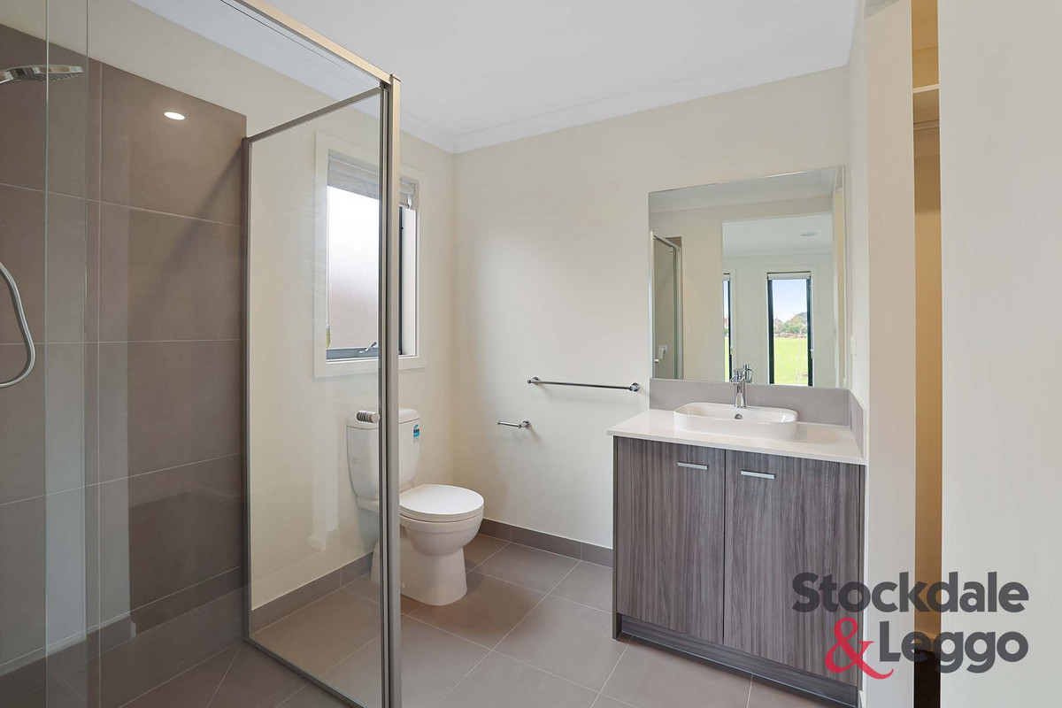 5 Tudor Terrace, Warragul VIC 3820, Warragul - Thumbnail 5
