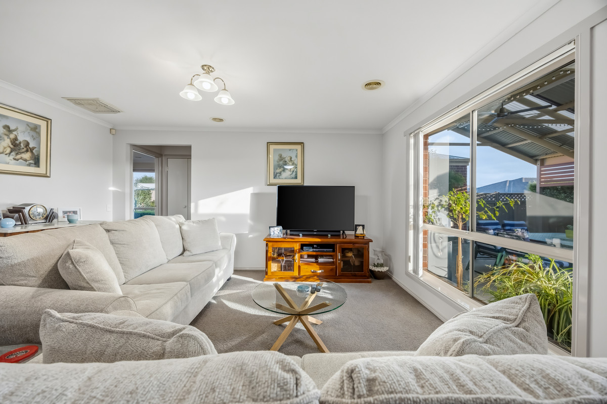 21 Lanita Street, Delacombe VIC 3356, Delacombe - Thumbnail 8