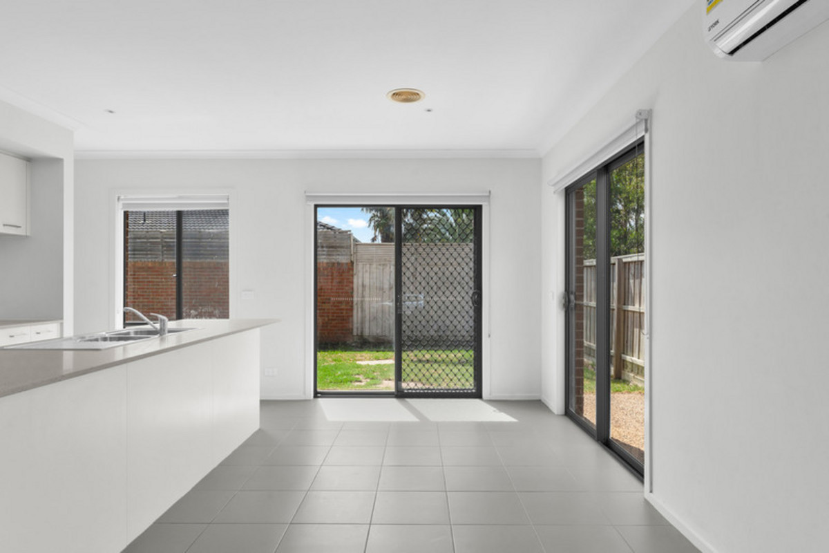 15 Armidale Dve, Pakenham VIC 3810, Pakenham - Thumbnail 4