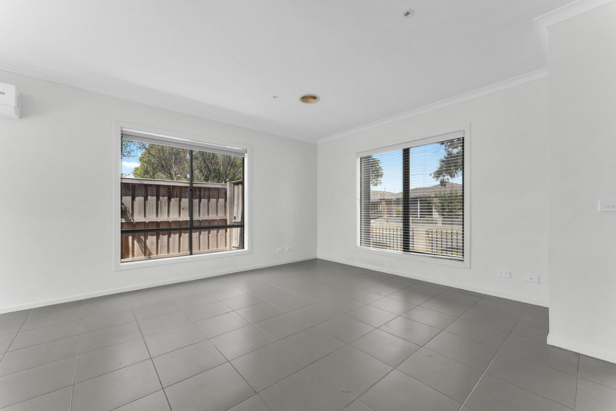 15 Armidale Dve, Pakenham VIC 3810, Pakenham - Thumbnail 5