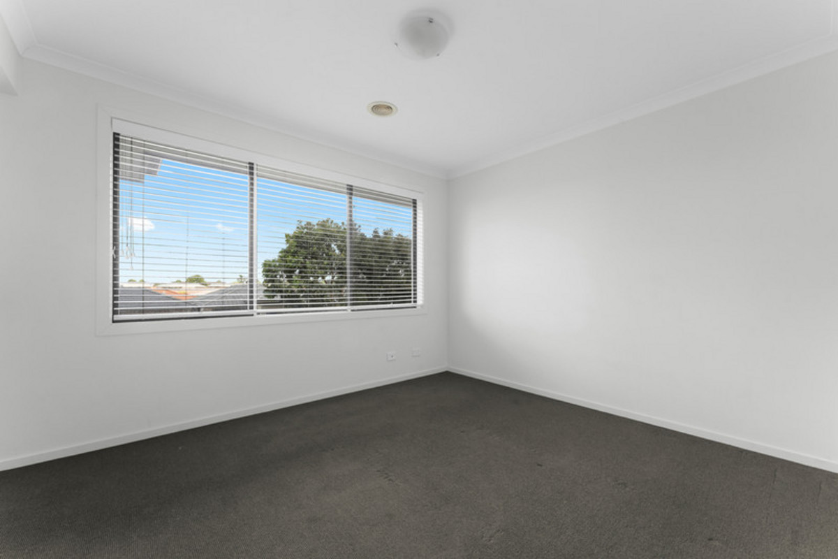 15 Armidale Dve, Pakenham VIC 3810, Pakenham - Thumbnail 6