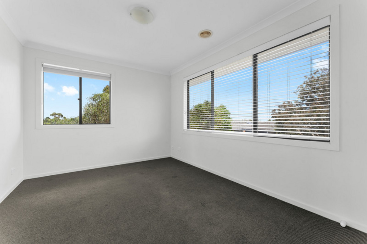 15 Armidale Dve, Pakenham VIC 3810, Pakenham - Thumbnail 8