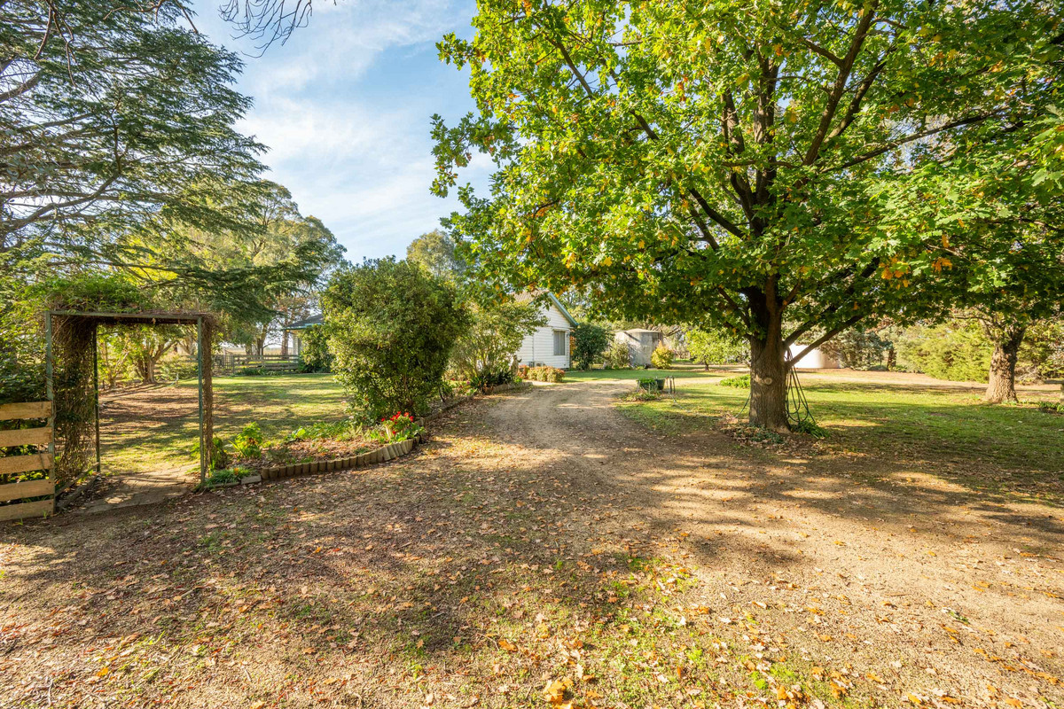 112 McPhersons Road, Mundoona VIC 3635, Mundoona - Thumbnail 3