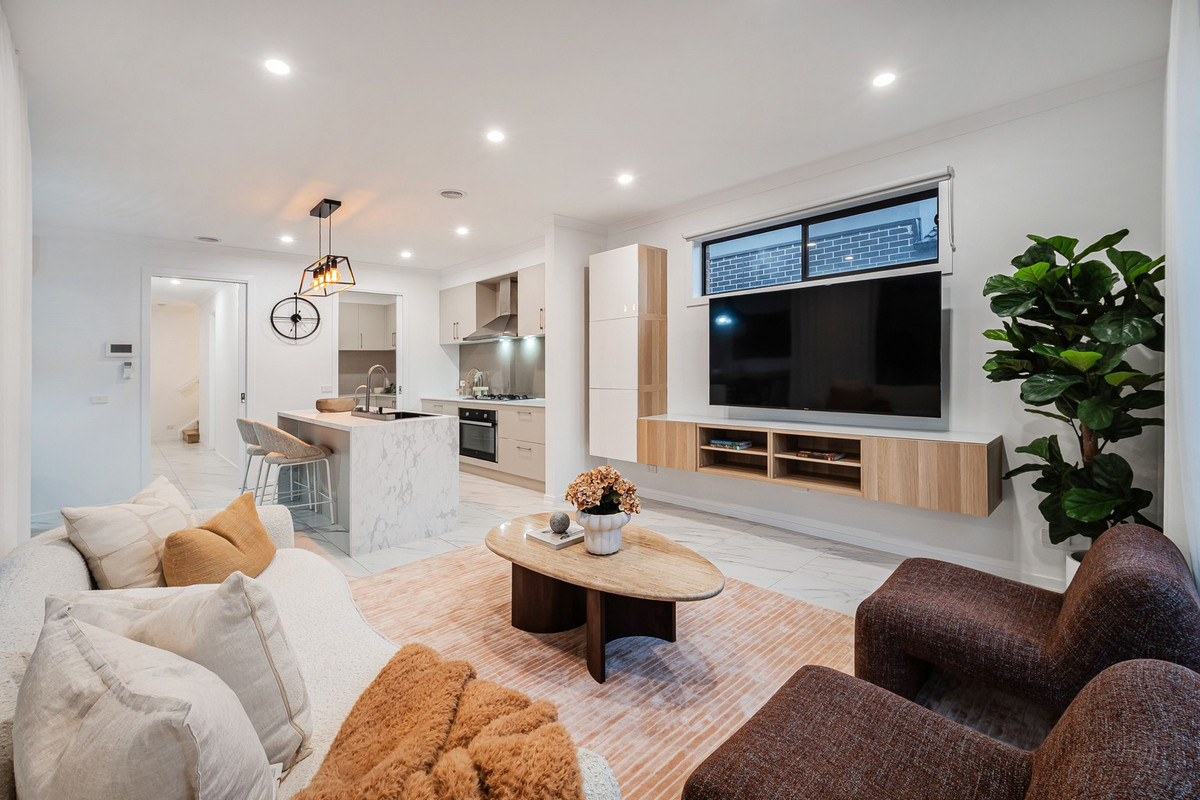 14 Vermilion Drive, Greenvale VIC 3059, Greenvale - Thumbnail 2