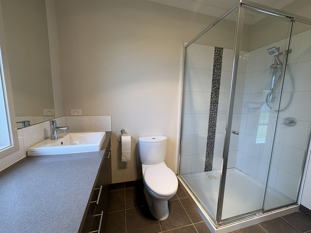 8 Dover Street, COBDEN VIC 3266, Cobden - Thumbnail 7