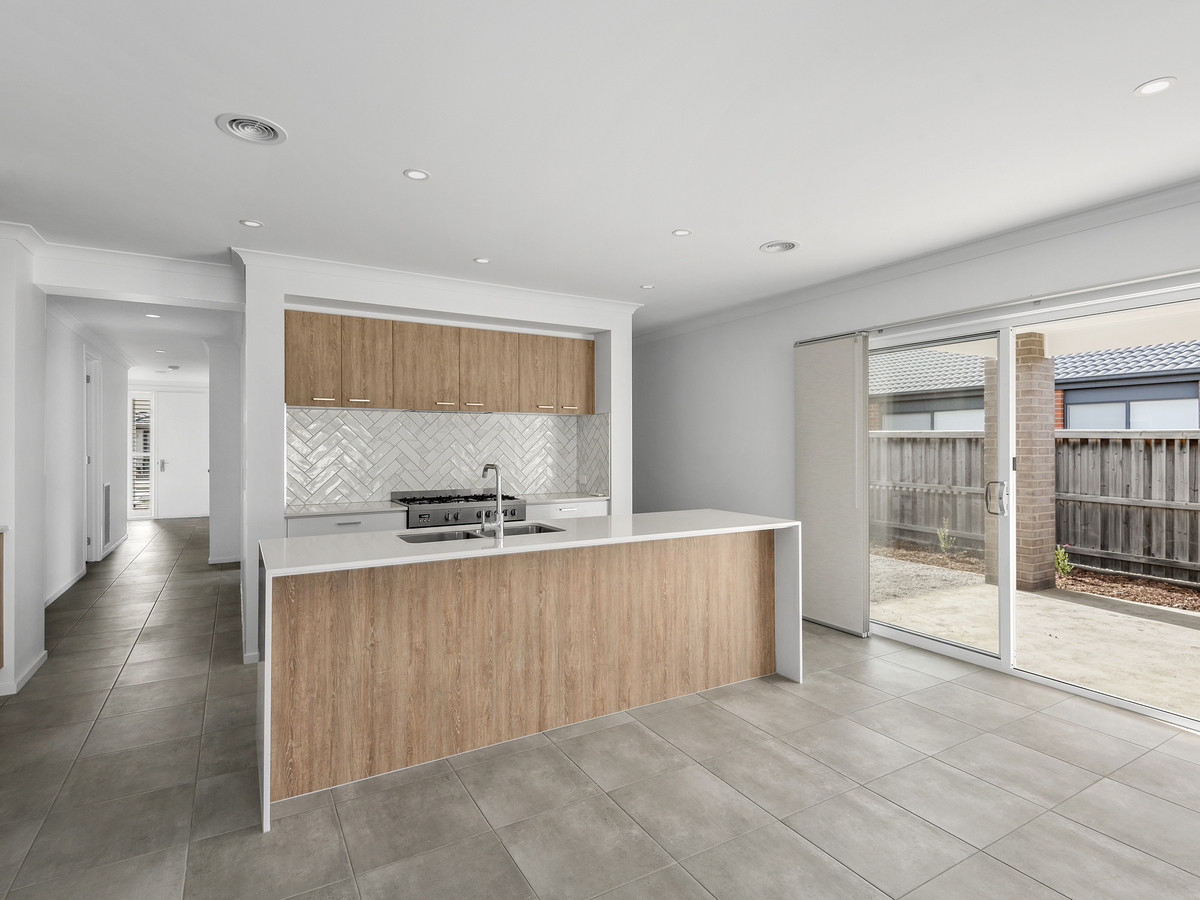15 Half Moon Crescent, Indented Head VIC 3223, Indented Head - Thumbnail 2