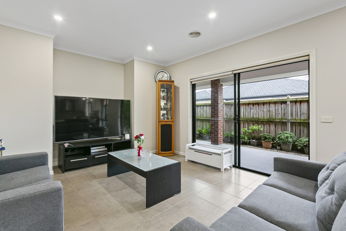 6 Aralia Way, Mernda VIC 3754, Mernda - Thumbnail 6