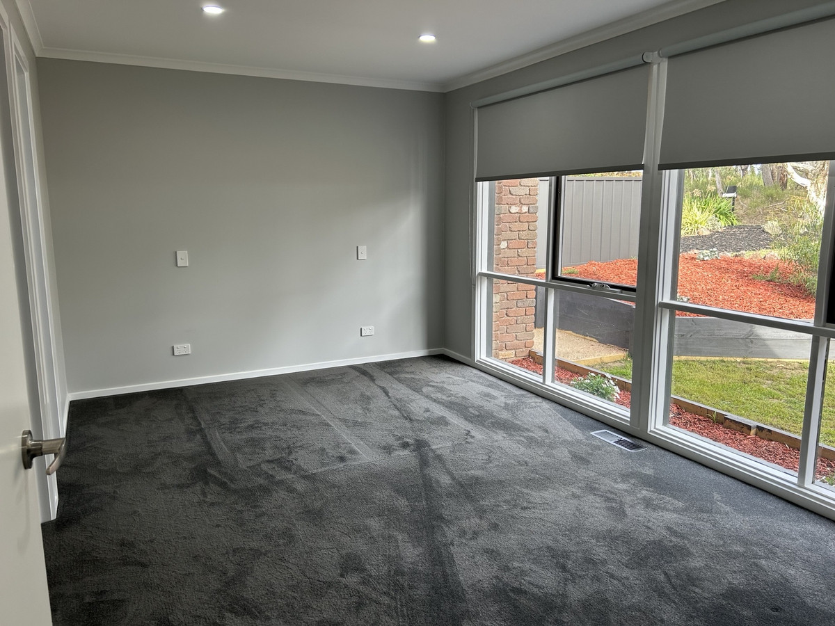 413 Tinworth Avenue, Mount Clear VIC 3350, Mount Clear - Thumbnail 7