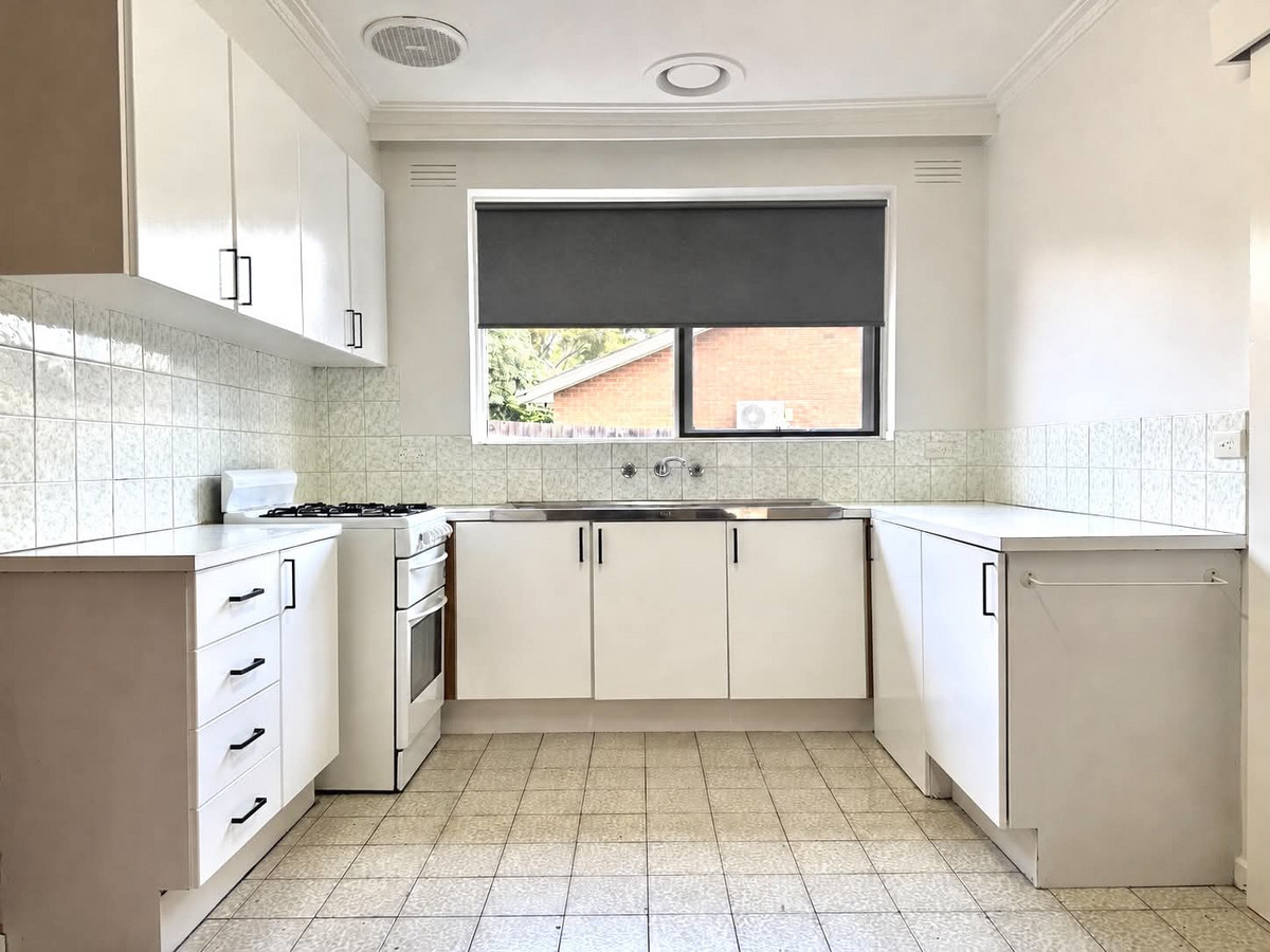 1 / 8 Illoura Avenue, RINGWOOD EAST VIC 3135, Ringwood East - Thumbnail 2
