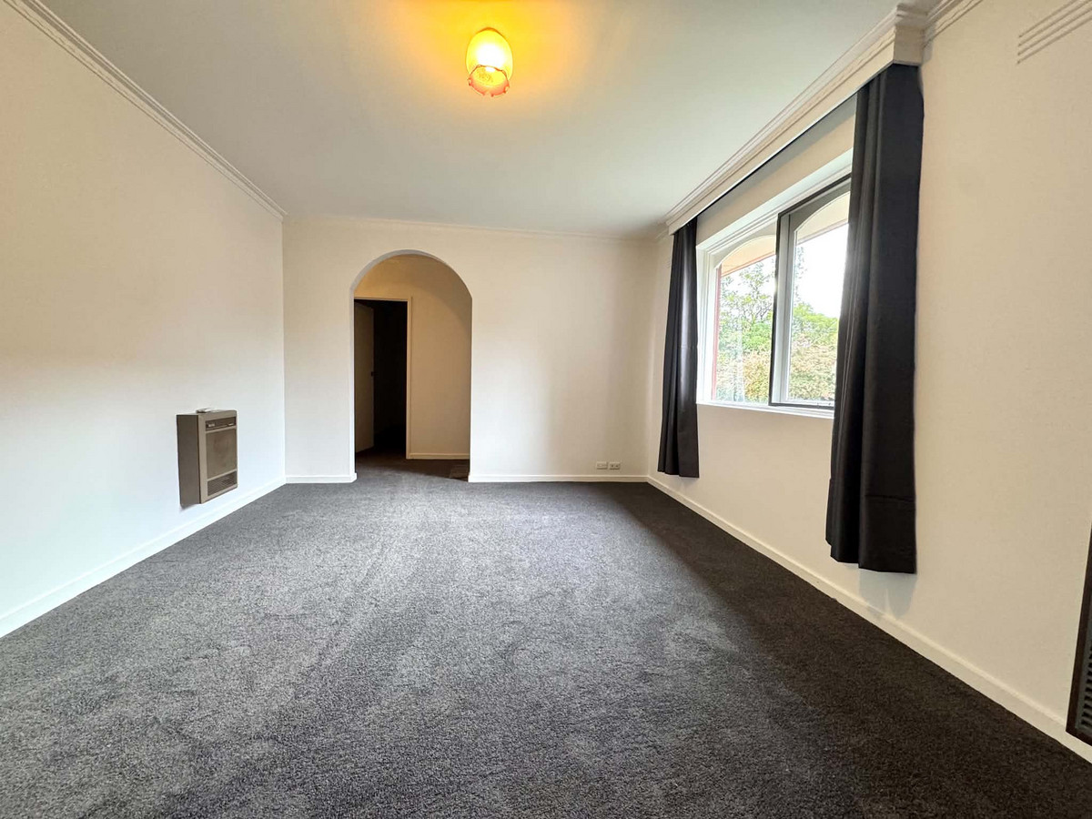 1 / 8 Illoura Avenue, RINGWOOD EAST VIC 3135, Ringwood East - Thumbnail 3