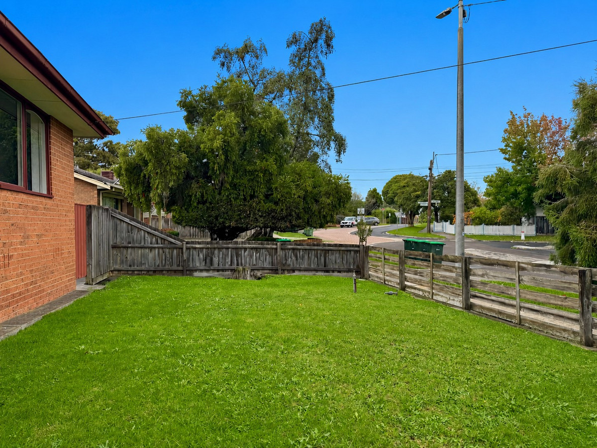 1 / 8 Illoura Avenue, RINGWOOD EAST VIC 3135, Ringwood East - Thumbnail 7