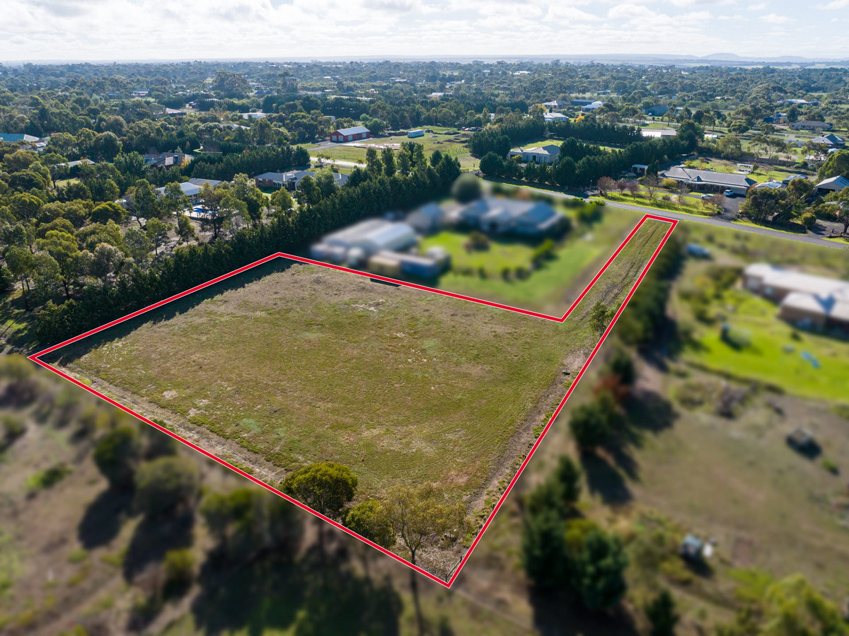 133 Yverdon Drive, Bannockburn VIC 3331, Bannockburn - Thumbnail 4