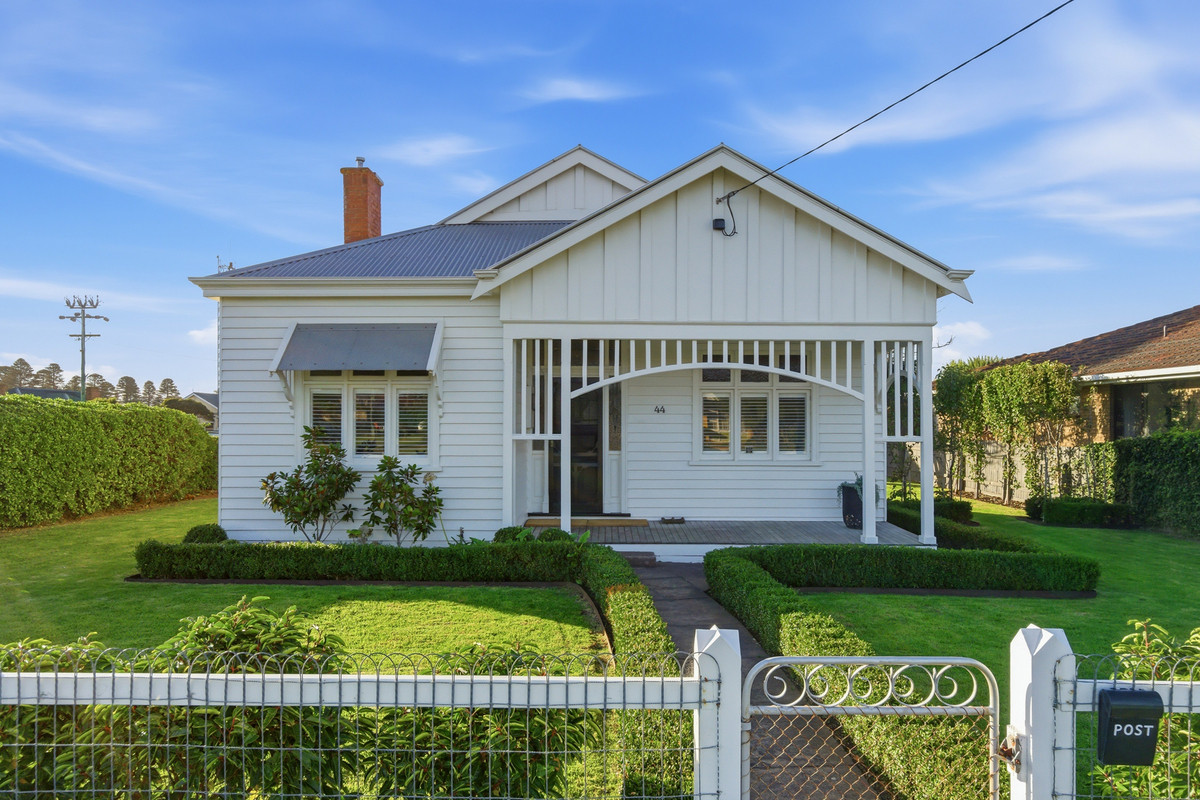 44 Cox Street, Port Fairy VIC 3284, Port Fairy - Thumbnail 2