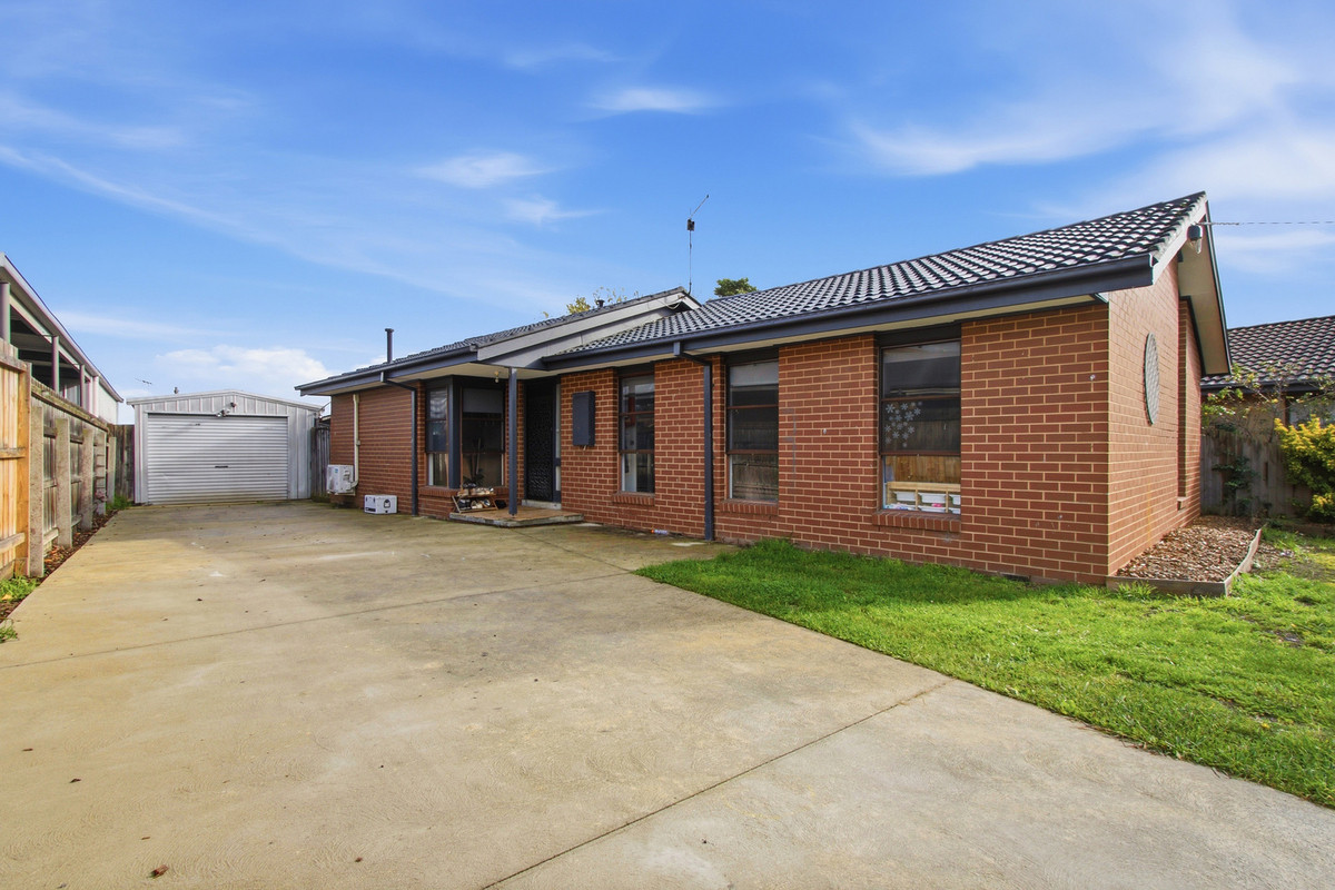 13 Willow Street, Churchill VIC 3842, Churchill - Image 1