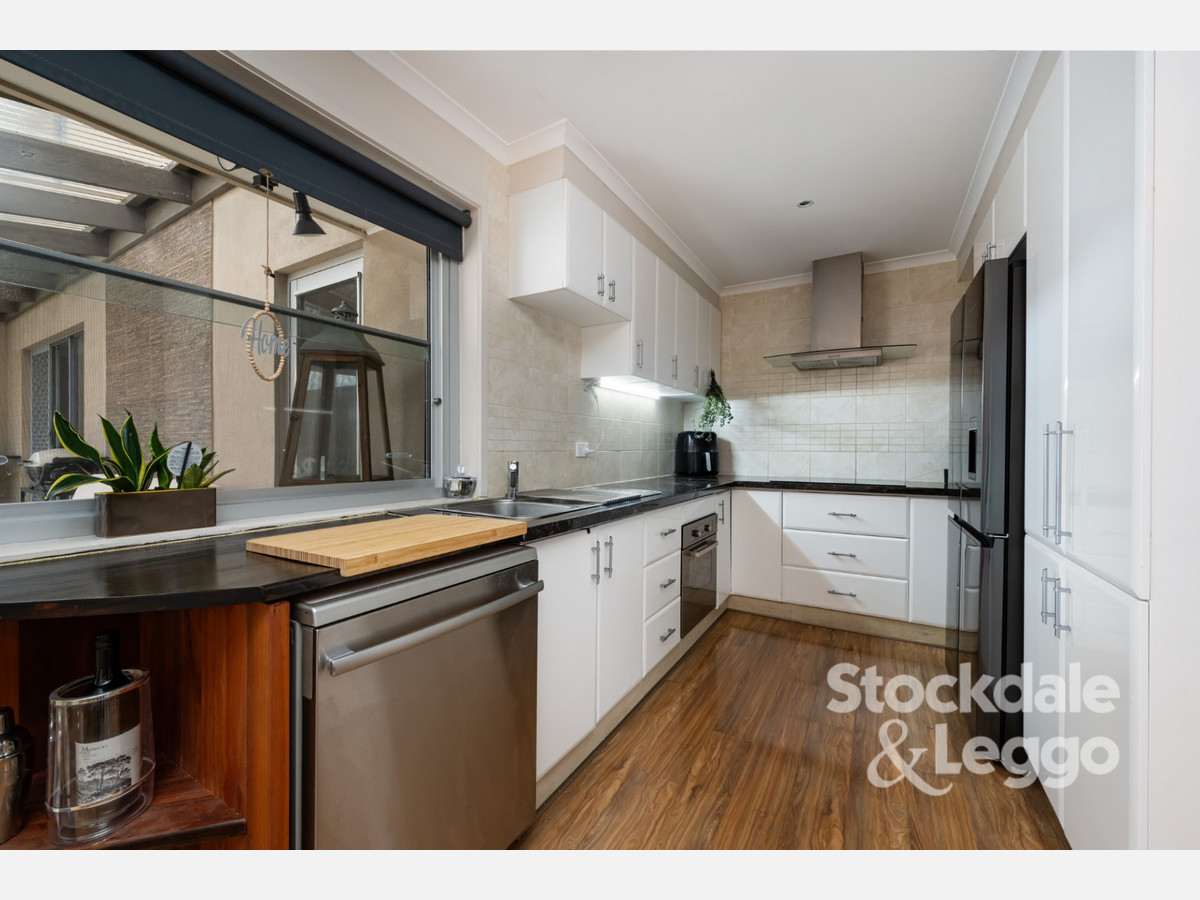 4 / 215 Dromana Parade, Safety Beach VIC 3936, Safety Beach - Thumbnail 5