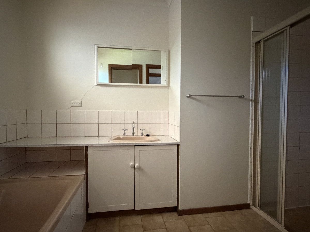 45 Wright Avenue, Shepparton VIC 3630, Shepparton - Thumbnail 6