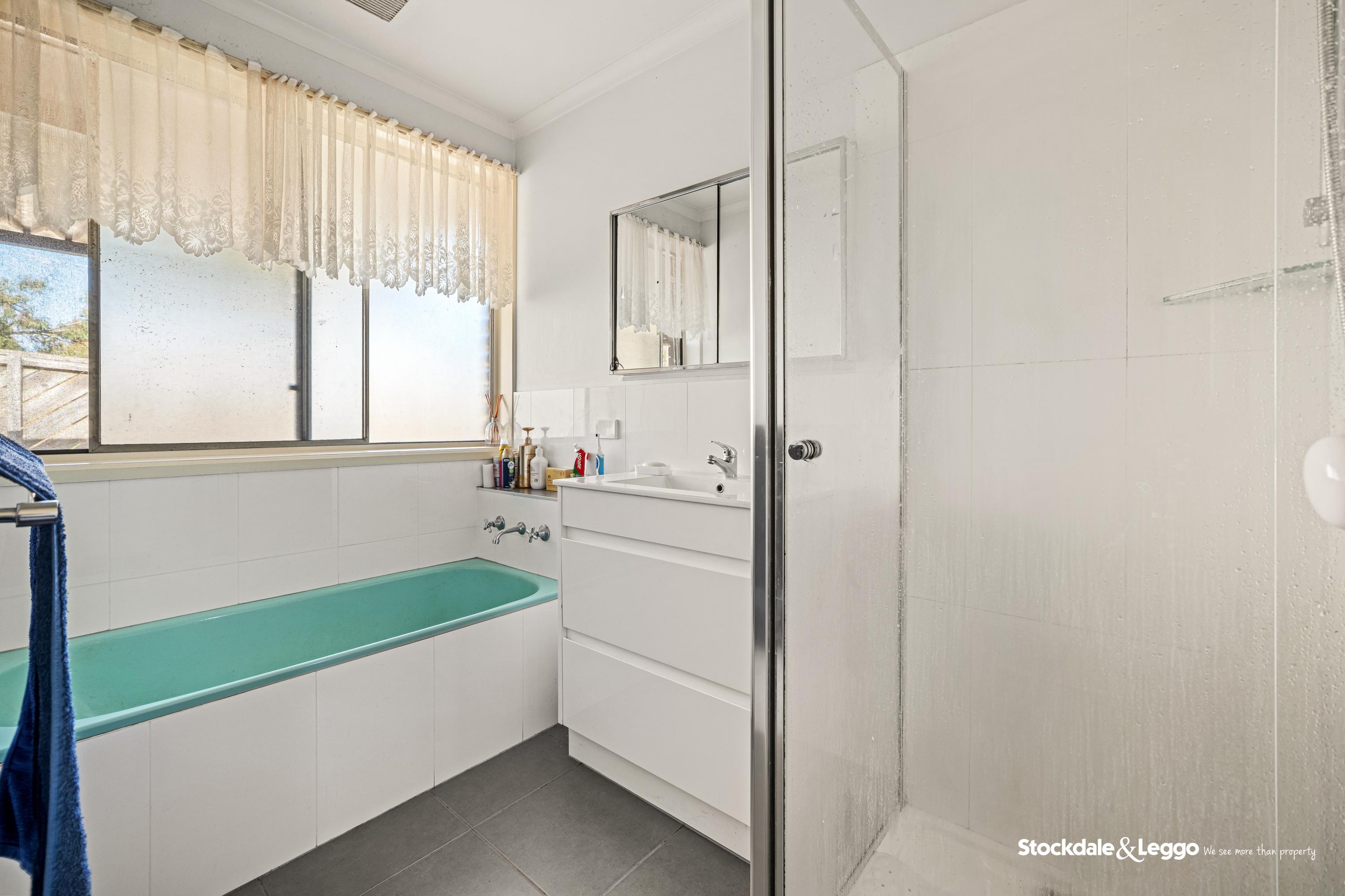 2 Celtis Place, Endeavour Hills VIC, Endeavour Hills - Thumbnail 8
