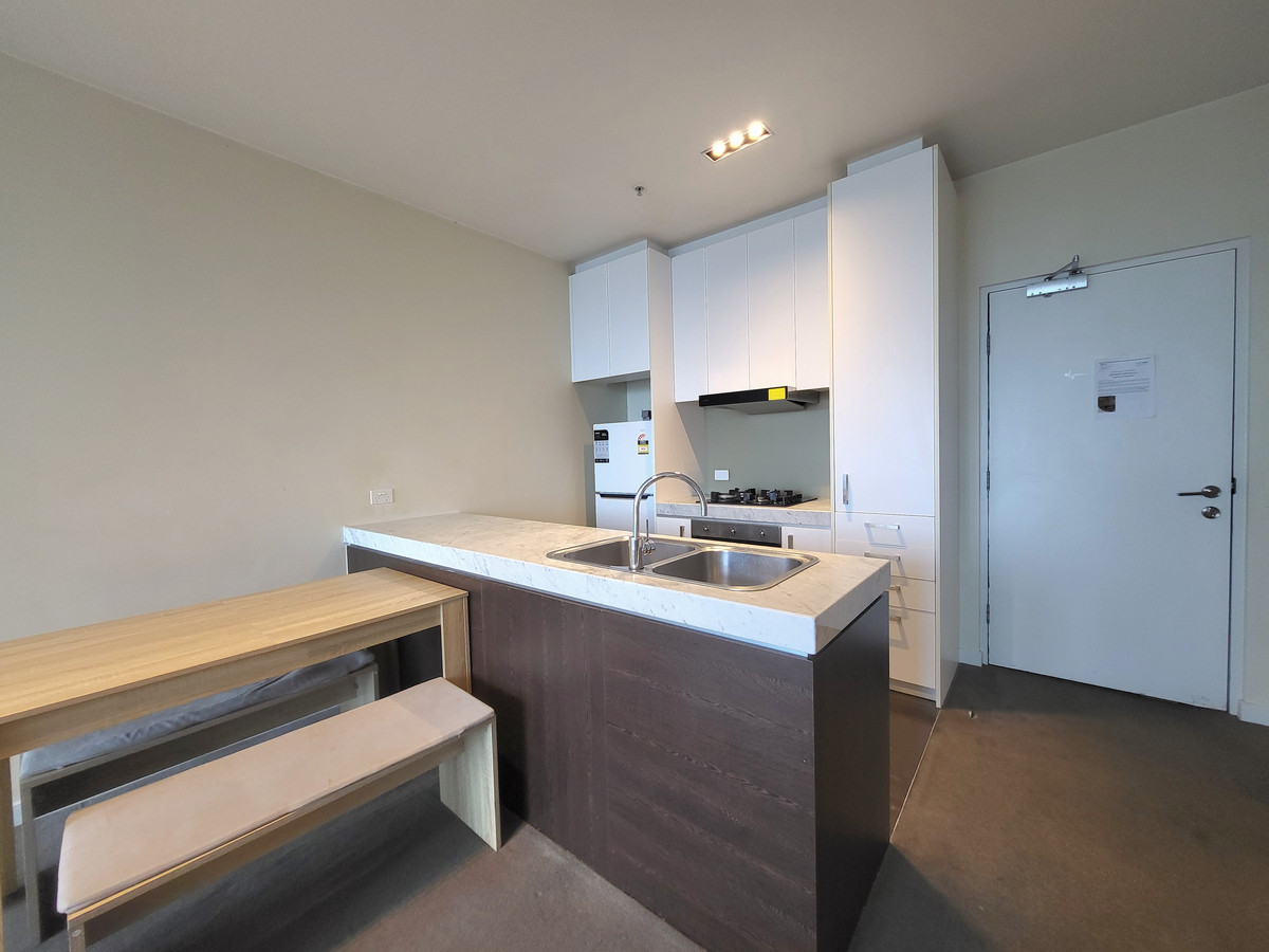 3703 / 483 Swanston Street, Melbourne VIC 3000, Melbourne - Thumbnail 5