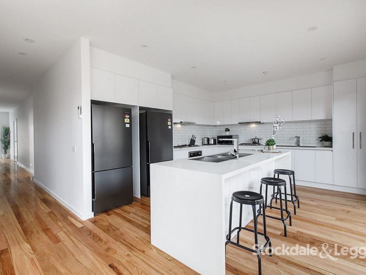 5 Boldrewood Parade, Reservoir VIC 3073, Reservoir - Thumbnail 8