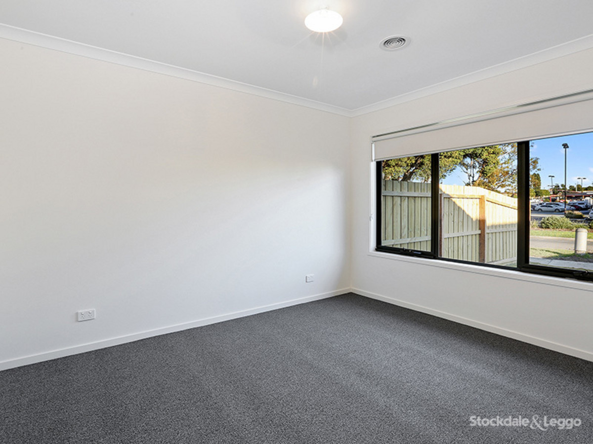 11B Greenwood Street, NEWCOMB VIC 3219, Newcomb - Thumbnail 4
