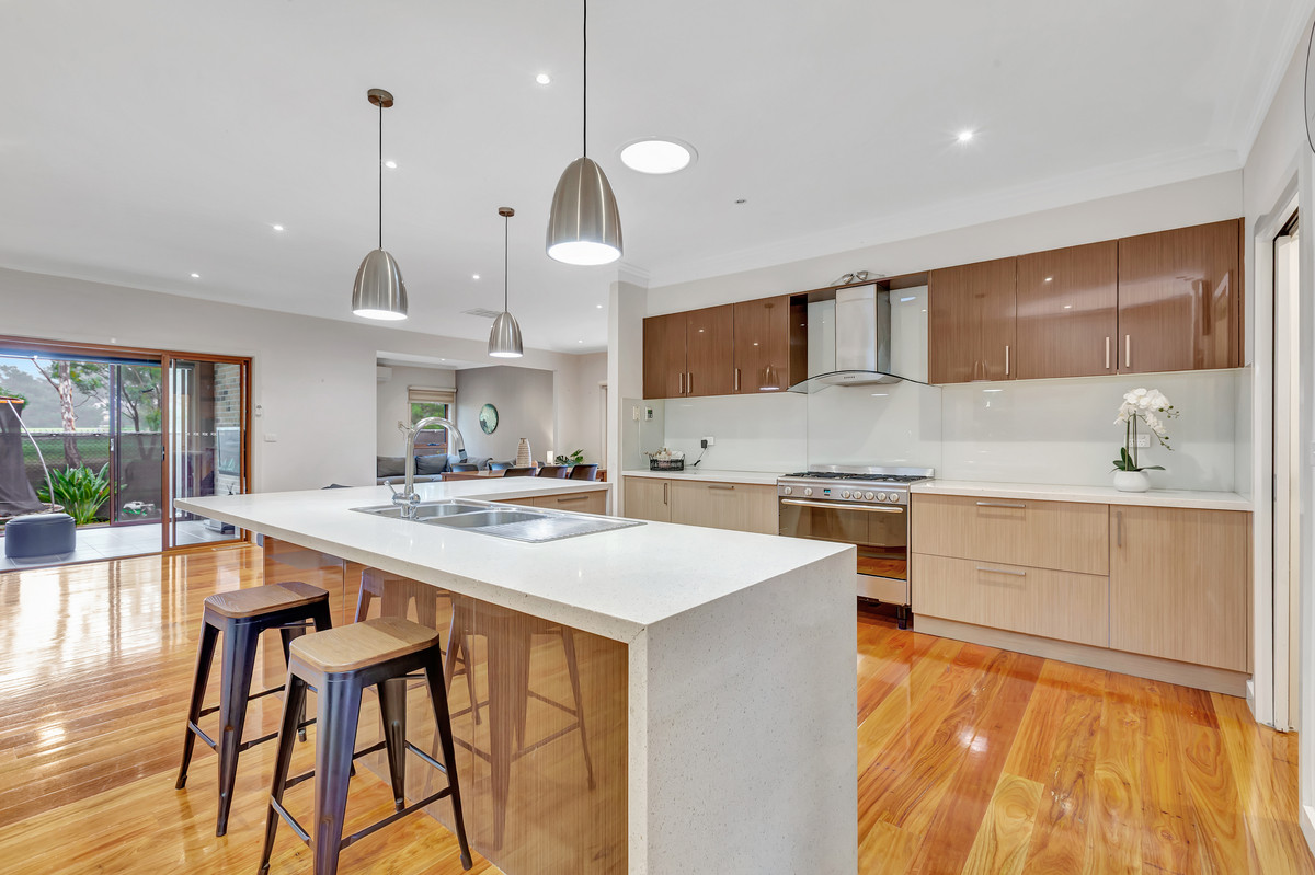 12 Swansea Court, Craigieburn VIC 3064, Craigieburn - Thumbnail 3