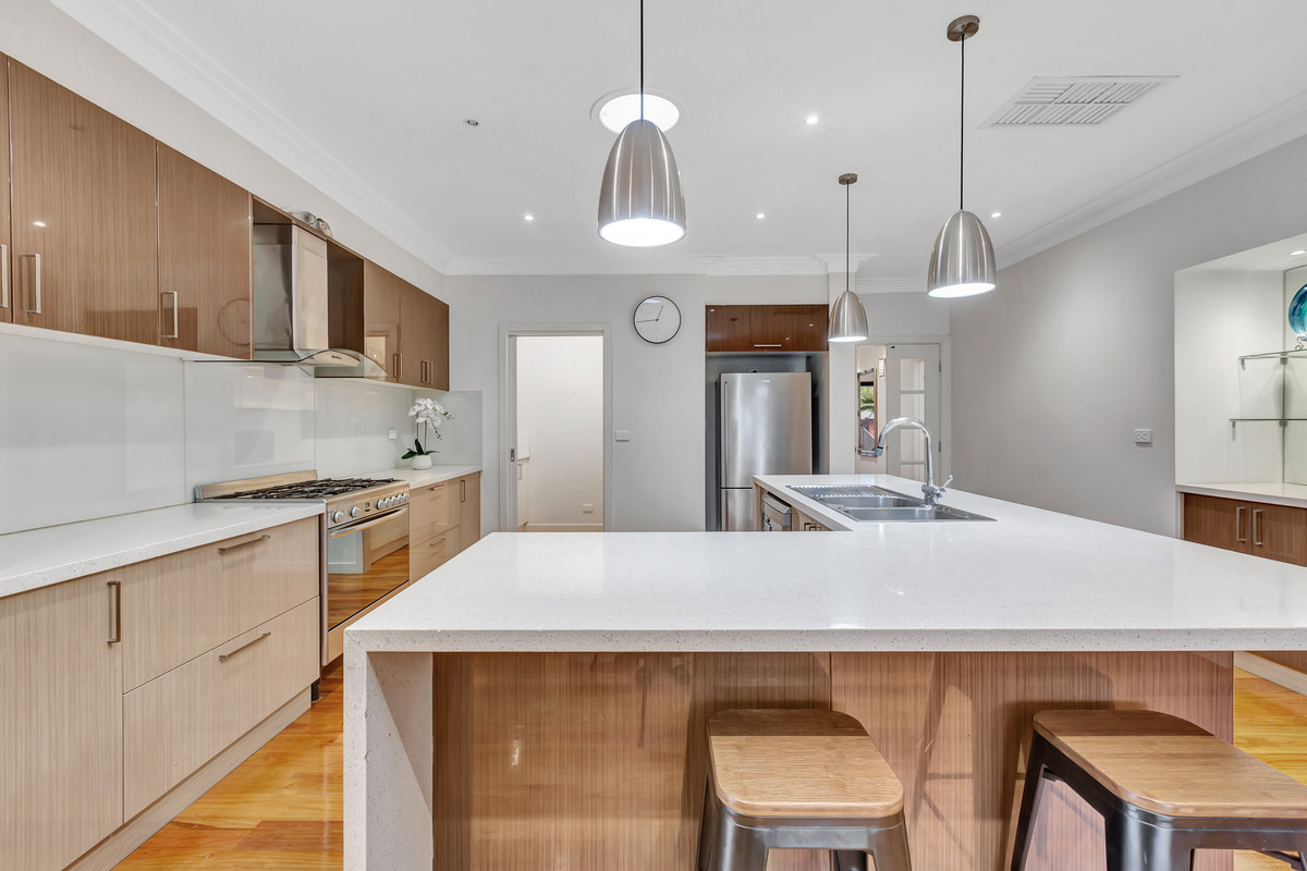 12 Swansea Court, Craigieburn VIC 3064, Craigieburn - Thumbnail 5