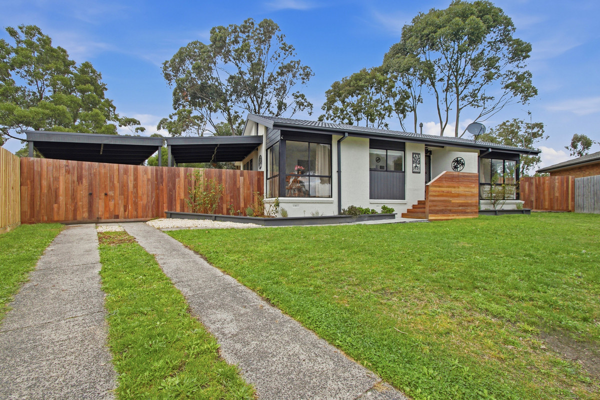 5 Elonera Court, CHURCHILL VIC 3842, Churchill - Image 1