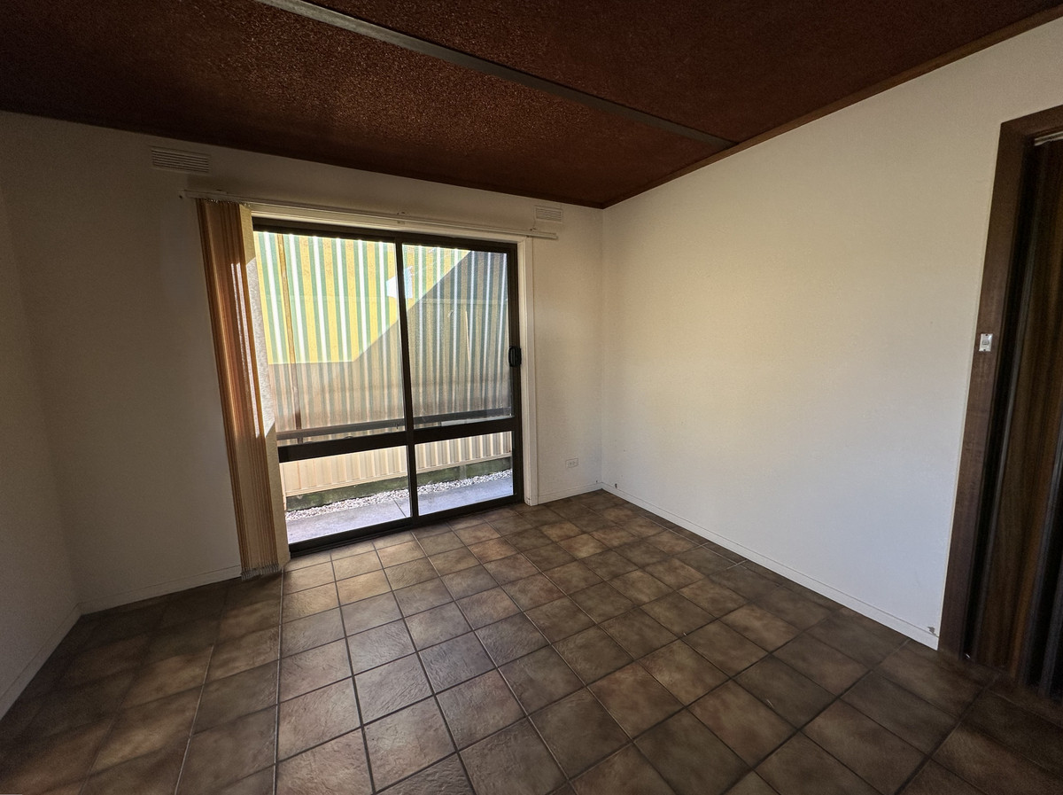16 Dunlop Street, Shepparton VIC 3630, Shepparton - Thumbnail 4