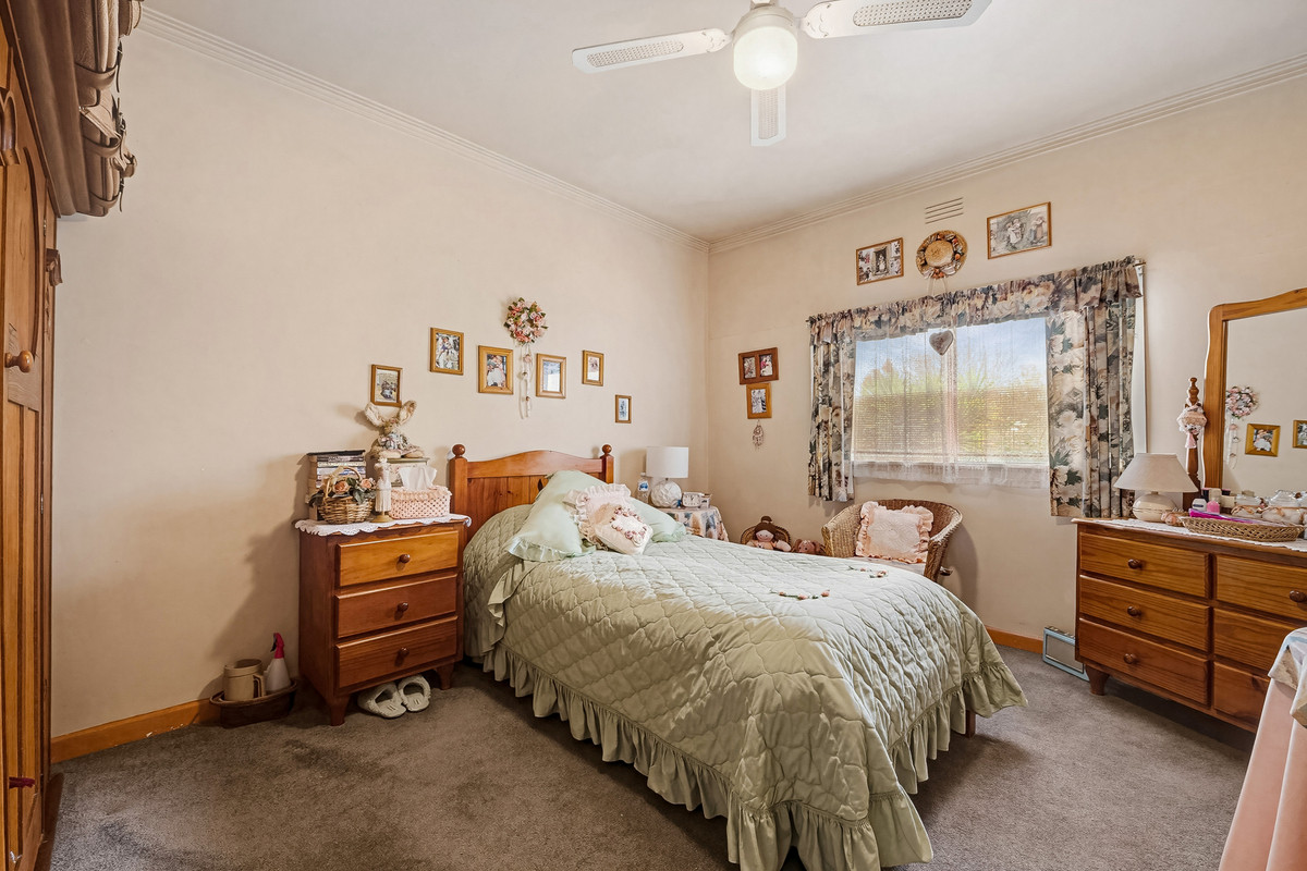 48 Chapel Street, Wedderburn VIC 3518, Wedderburn - Thumbnail 5