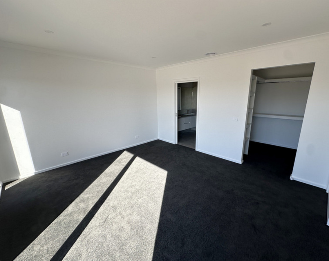 48 Santa Rosa Boulevard,, Shepparton VIC 3630, Shepparton - Thumbnail 5
