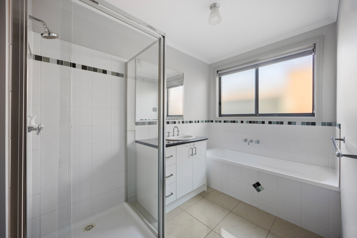 1 / 8 King George Way, Mitchell Park VIC 3355, Mitchell Park - Thumbnail 8
