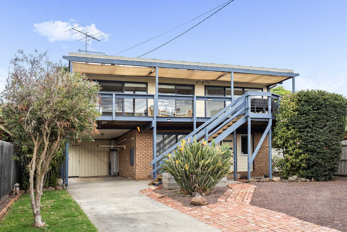 16 Maraboora Avenue, Clifton Springs VIC 3222 - Image 1