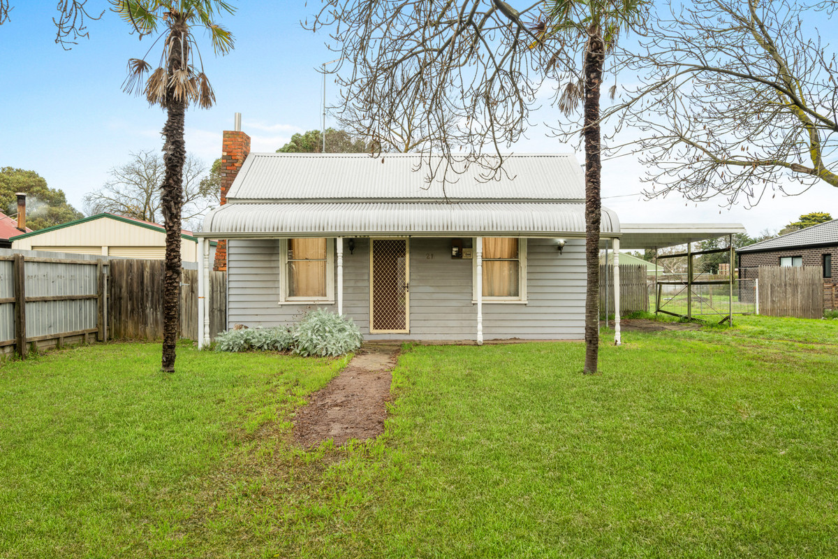 21 Lawler Street, Meredith - Image 1