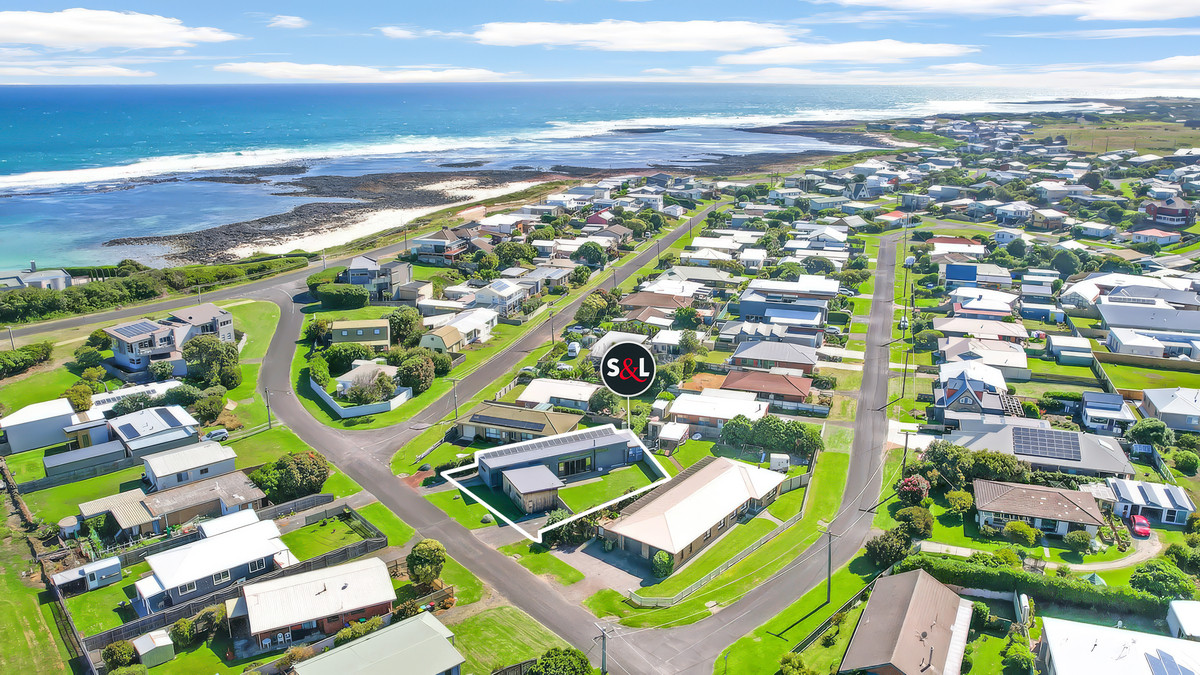 7 Mills Crescent, Port Fairy VIC 3284