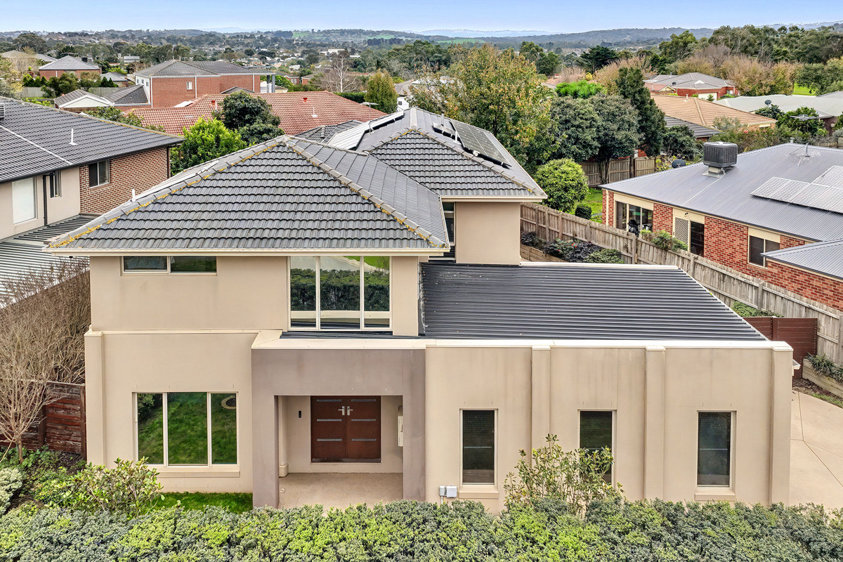 5 Redmore Court, Berwick VIC 3806, Berwick - Image 1