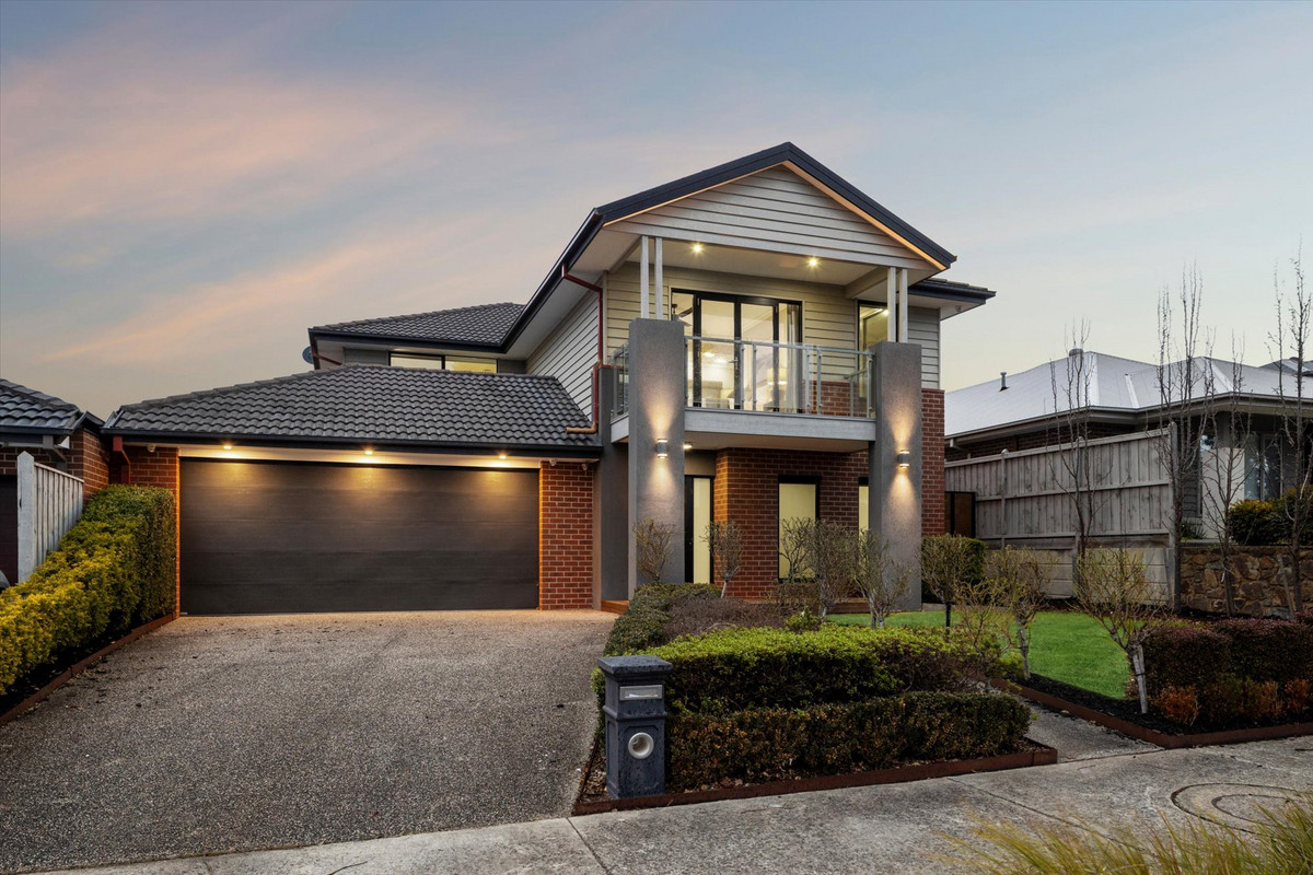 91 The Range Boulevard, Croydon VIC 3136