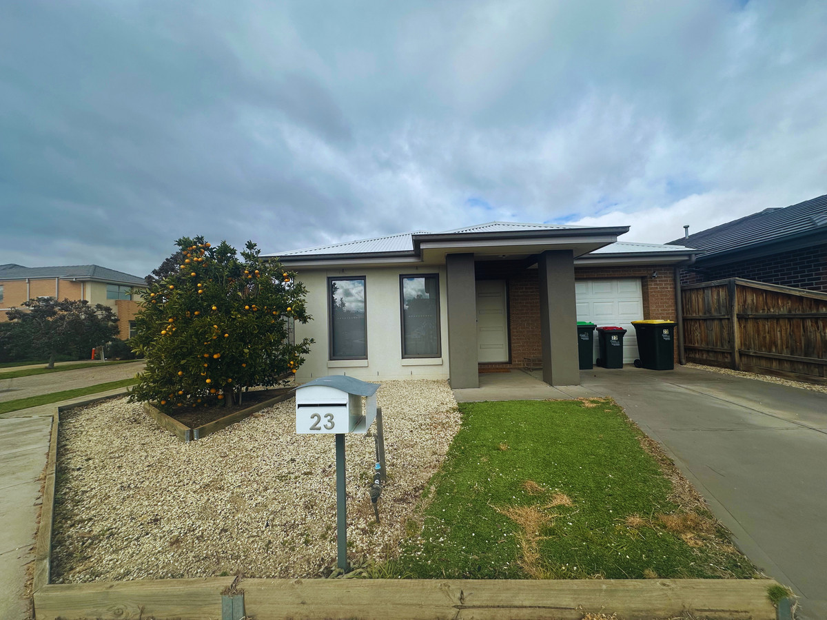 23 Fairbank Way, MADDINGLEY VIC 3340