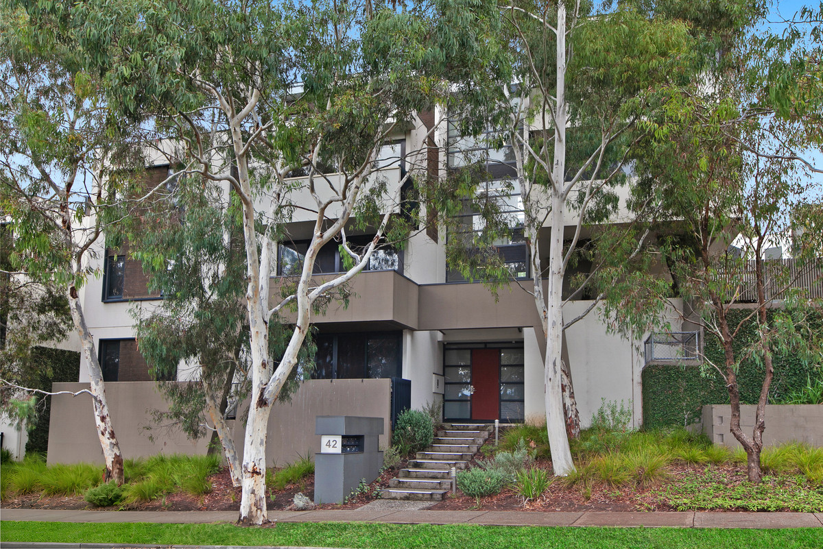 2 / 42 Ormond Boulevard, BUNDOORA VIC 3083, Bundoora - Image 1