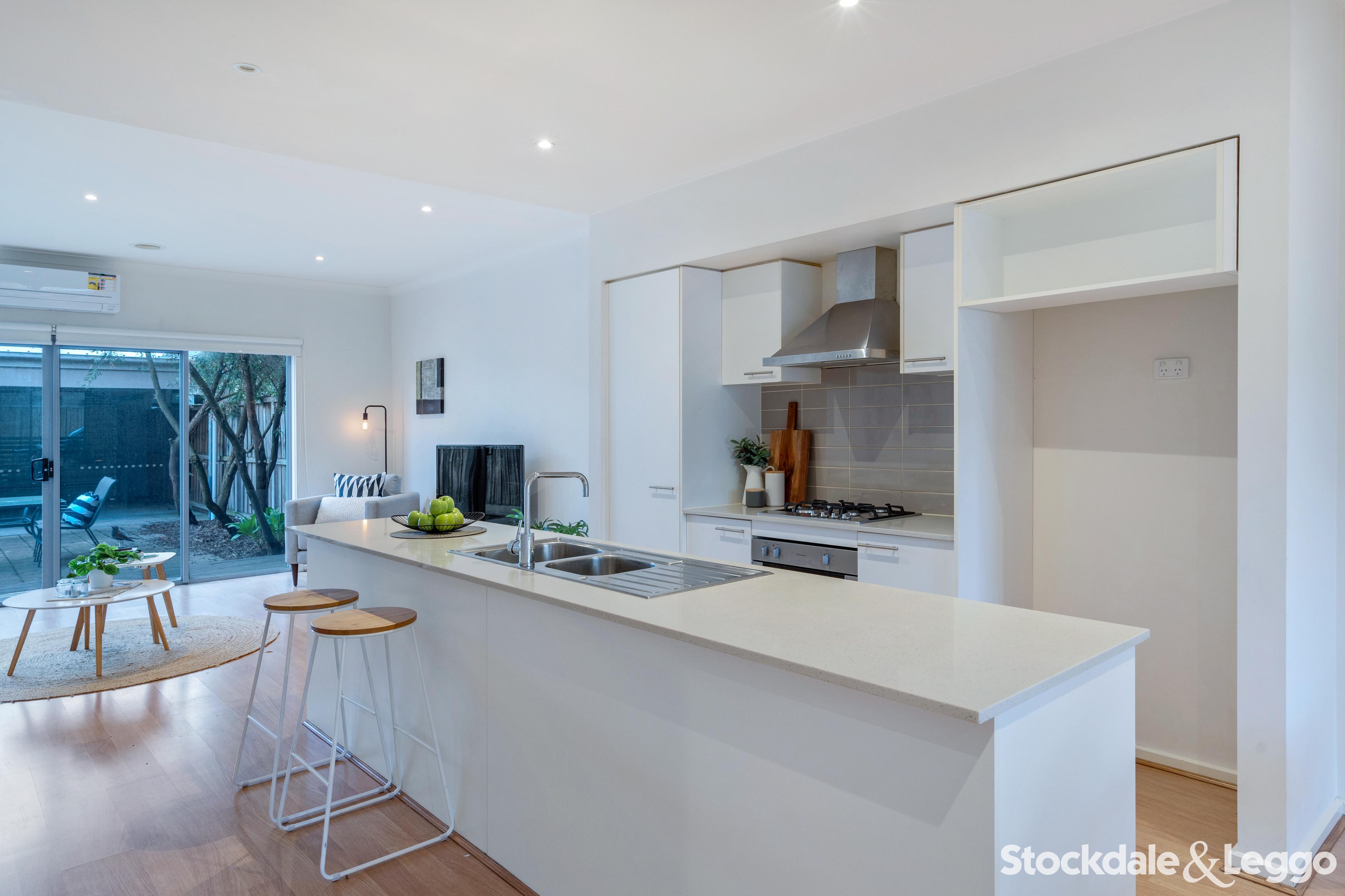 6/8 Moresby Court, Craigieburn VIC, Craigieburn - Thumbnail 3