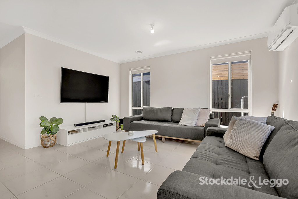 13 Muskwood Drive, Mickleham VIC, Mickleham - Thumbnail 4