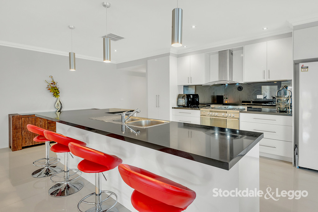 2 Hurley Court, BALNARRING, Balnarring - Thumbnail 4