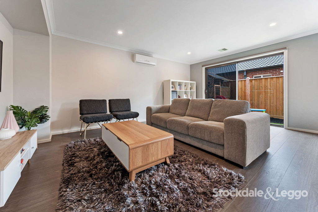 32 Reveille Way, Mickleham VIC, Mickleham - Thumbnail 5