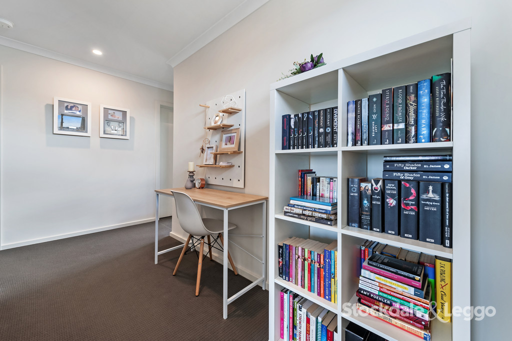 32 Reveille Way, Mickleham VIC, Mickleham - Thumbnail 8